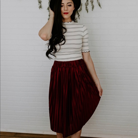 Dresses & Skirts - Boho Satin Wash Midi Skirt - Burgundy